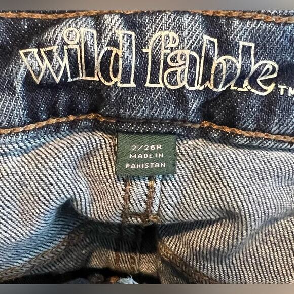 Wild Fable Woman’s Medium Wash High Waisted Cuffed Denim Short- Size 2/ 26R - Picture 6 of 11